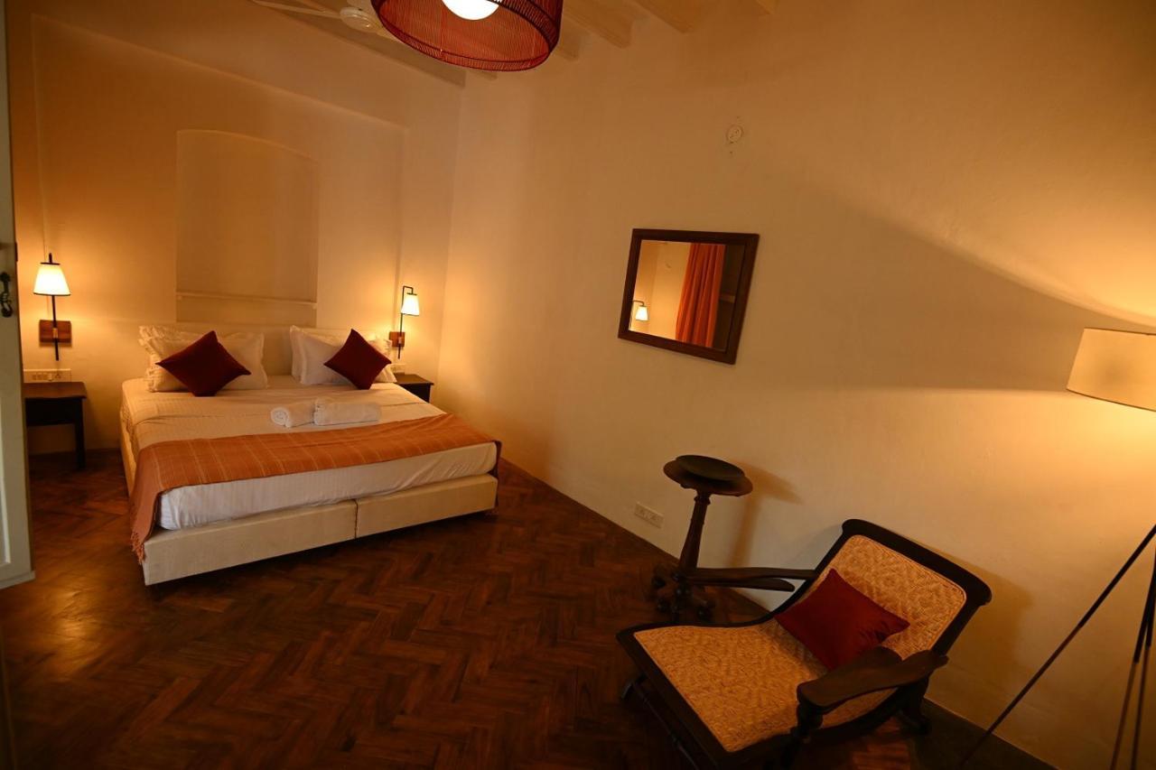 La Cedille - French Heritage House Pondicherry Room photo