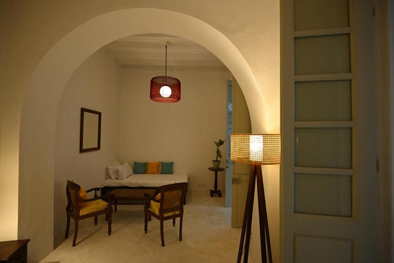 La Cedille - French Heritage House Pondicherry Exterior photo