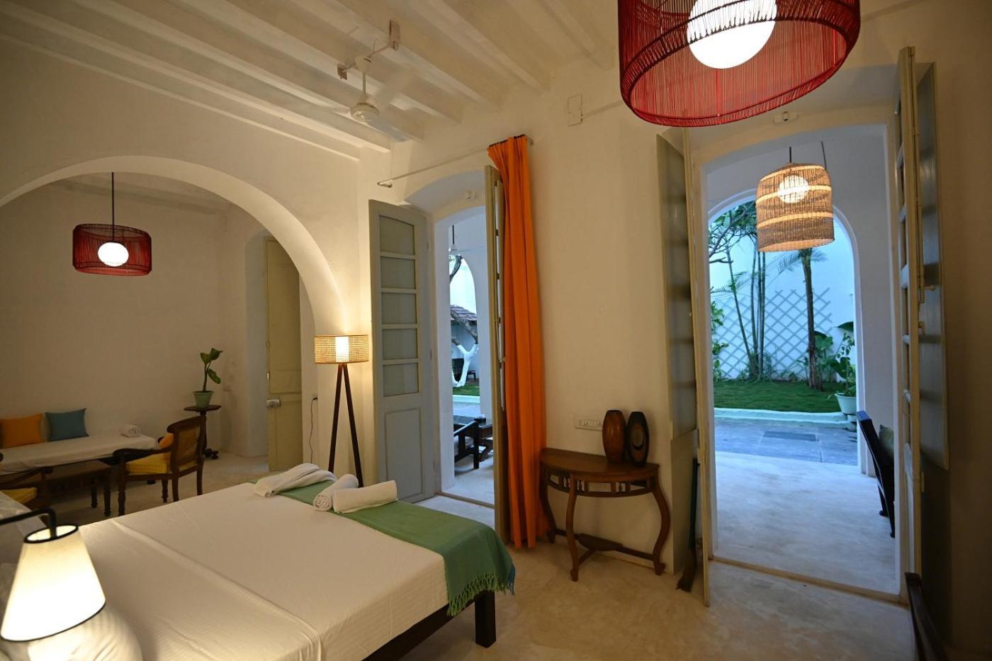 La Cedille - French Heritage House Pondicherry Room photo