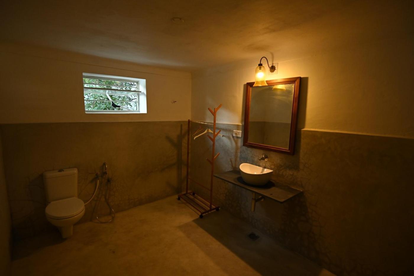 La Cedille - French Heritage House Pondicherry Room photo
