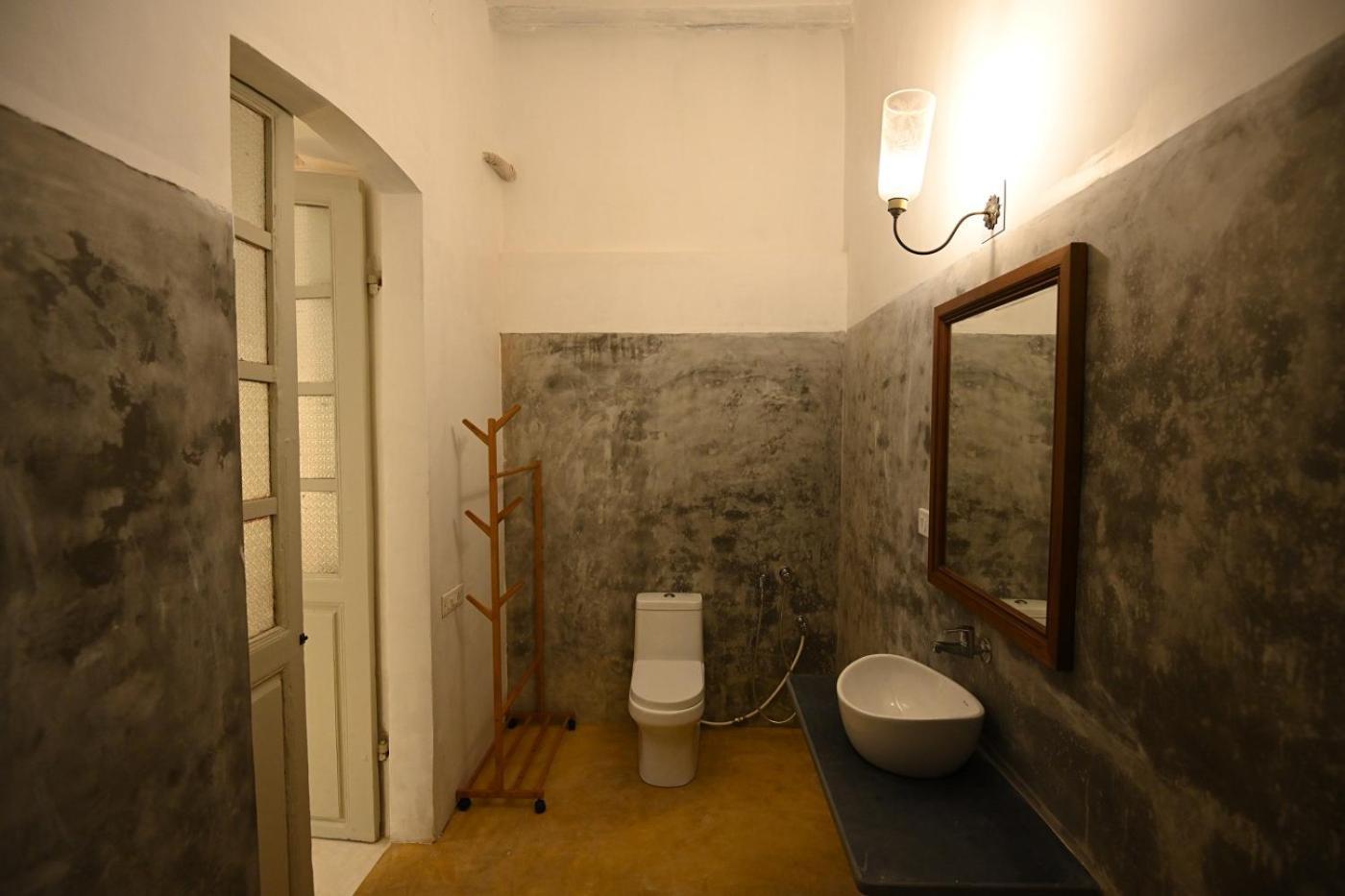 La Cedille - French Heritage House Pondicherry Room photo